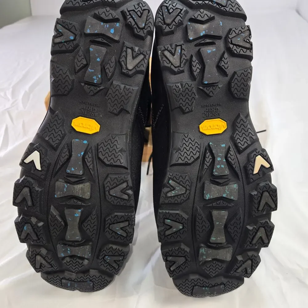 L.L. Bean TEK 2.5 Men's Sz. 10 Med. Black Vibram Arctic Grip Boots, New w/tag